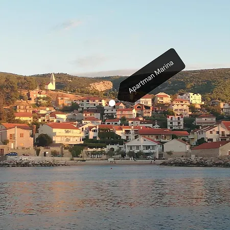 Marina アパート イェルサ