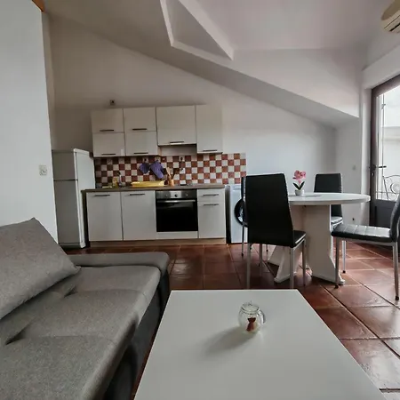 Apartamento With Beautiful Sea View Jelsa (Hvar)
