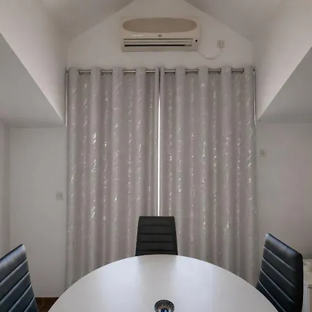 With Beautiful Sea View Apartamento