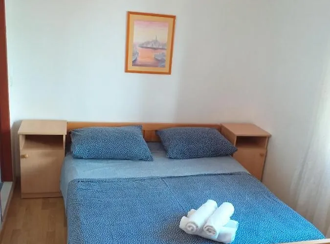 With Beautiful Sea View Apartment