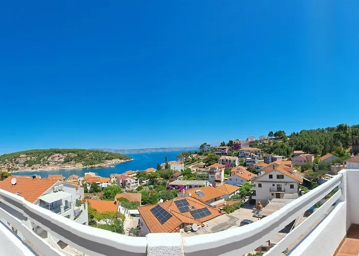 With Beautiful Sea View Apartment